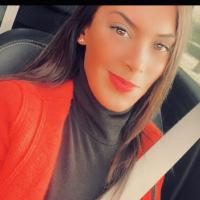 DAROUICHE Esmahen Enseignante de la conduite auto moto école LA CIOTAT FAMILY PERMIS